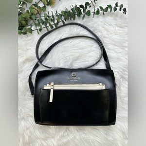 Kate Spade Black and Ivory Adelia Crossbody Purse.  Like New Condition!